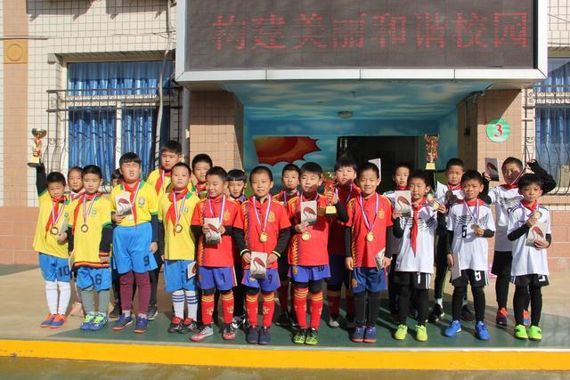 林书豪宣布提前结束CBA本赛季征程 仅出战7场